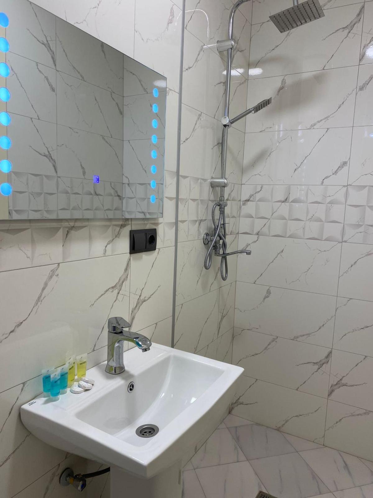 Boutique Hotel Raqwine Tbilisi Exteriör bild