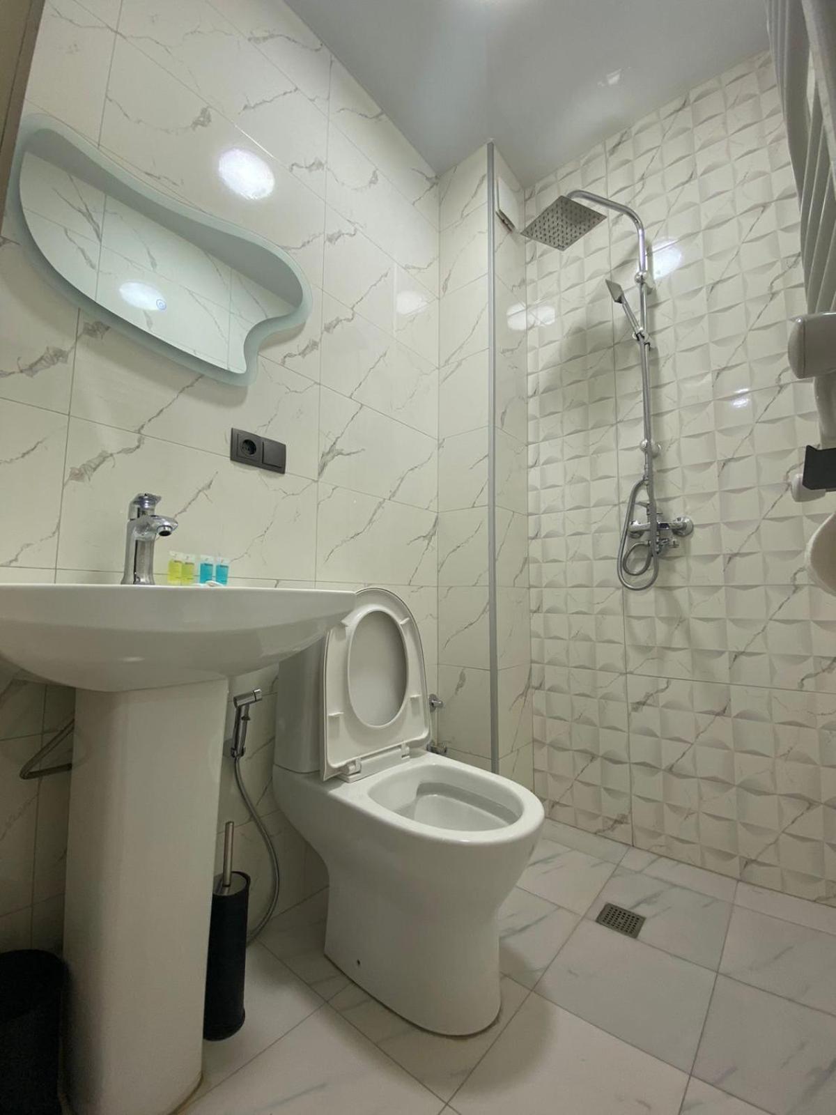 Boutique Hotel Raqwine Tbilisi Exteriör bild
